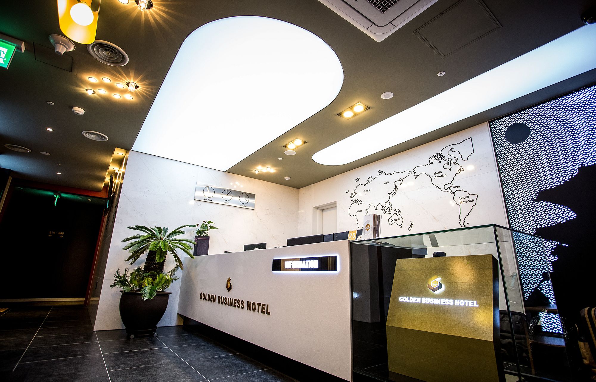 Фото Golden Business Hotel