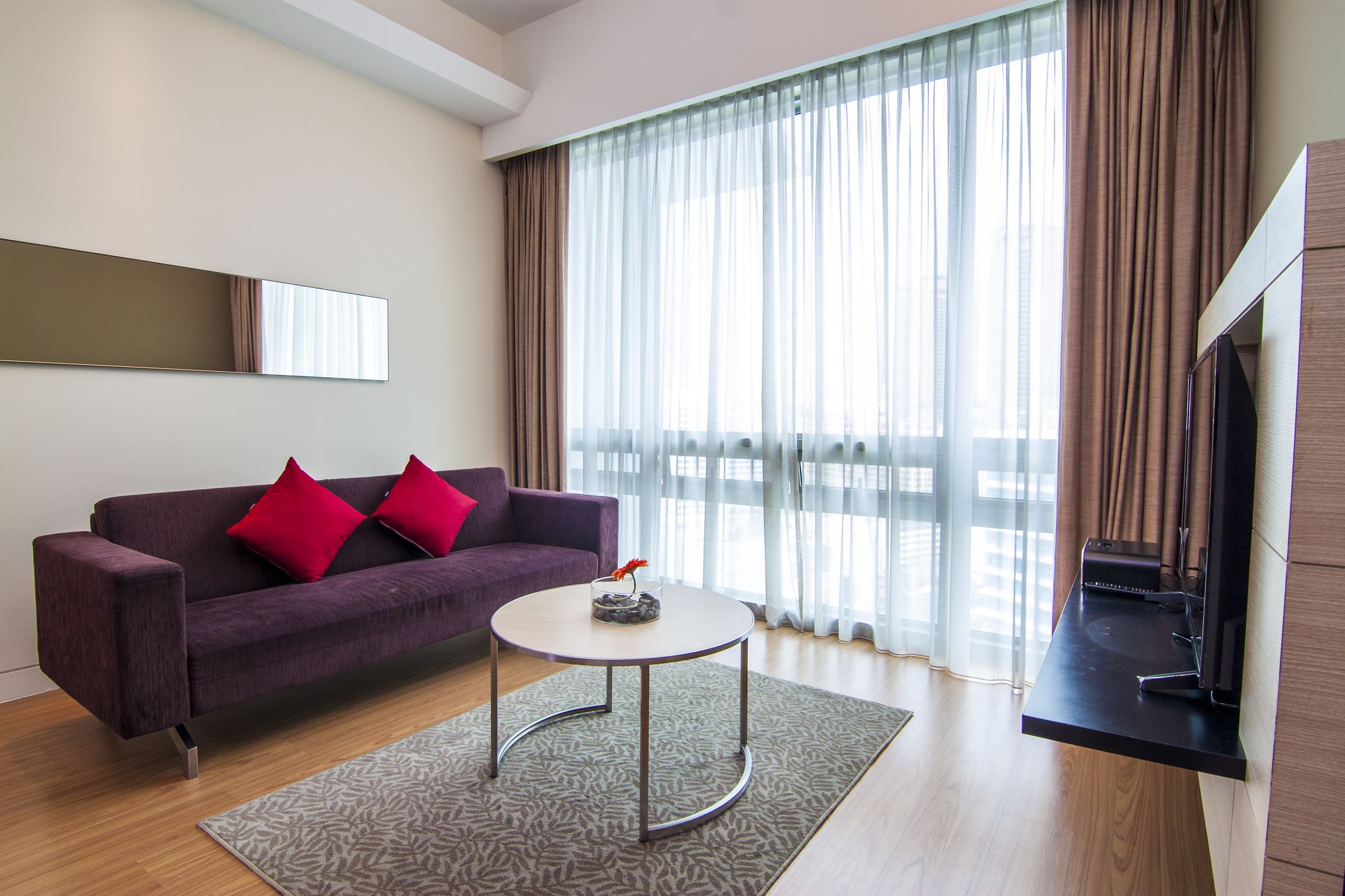 Фото Swiss Garden Residency 1