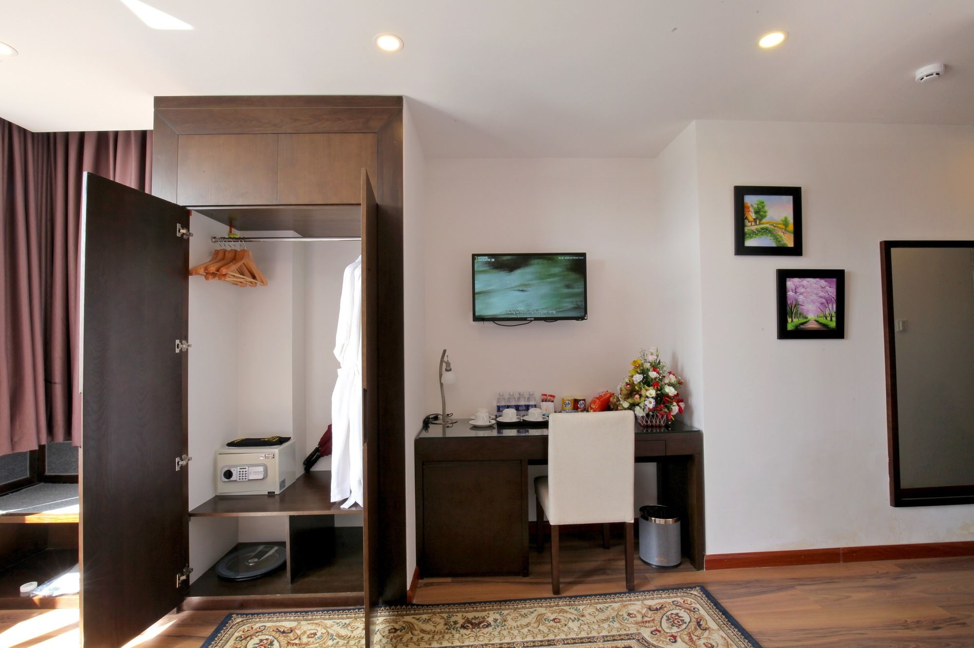 Фото Kings Hotel Dalat