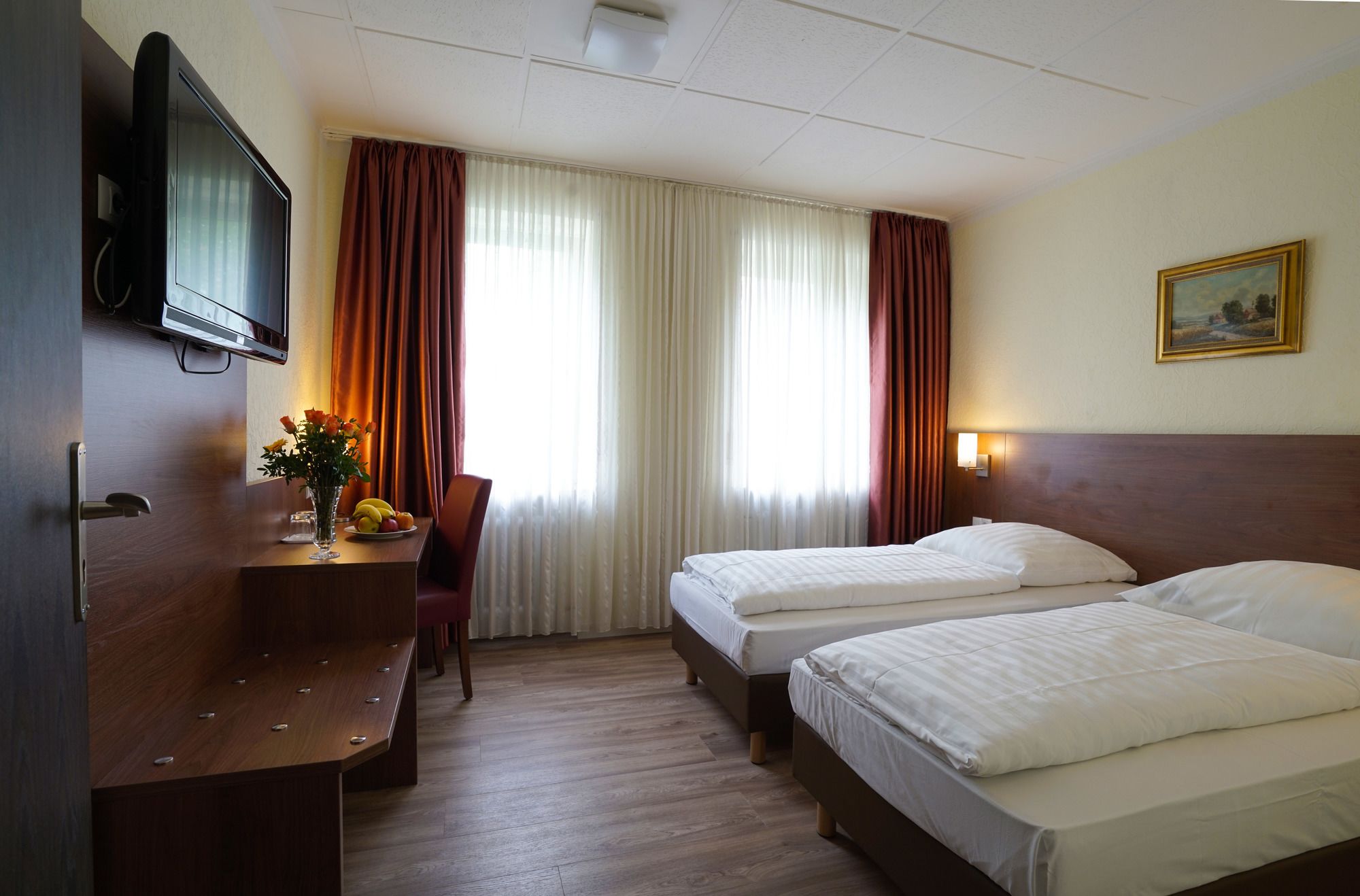 Фото Hotel Schumacher Düsseldorf