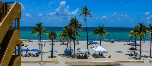 Внешний вид отеля Hollywood Sands Resort by Vri Americas в Голливуде, фото 2