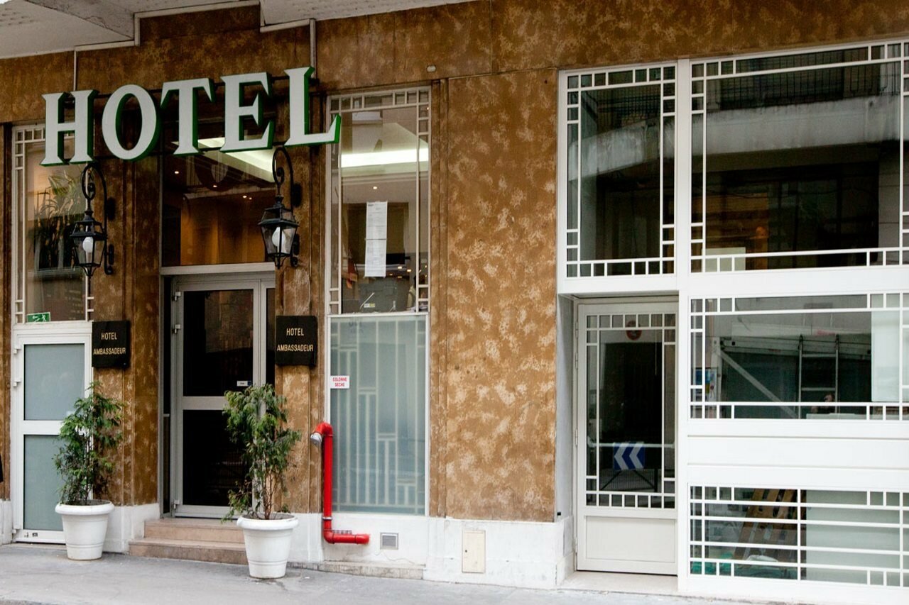 Фото Hotel Ambassadeur