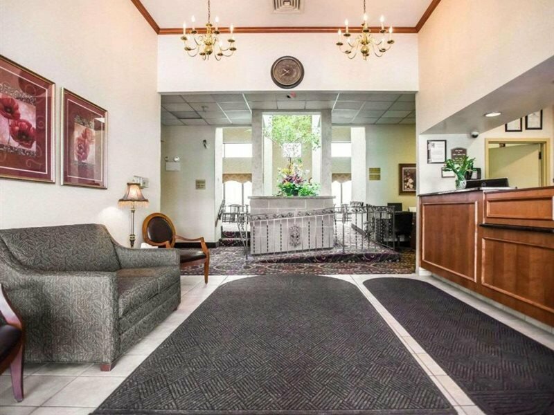 Фото Comfort Inn Pocono Lakes Region