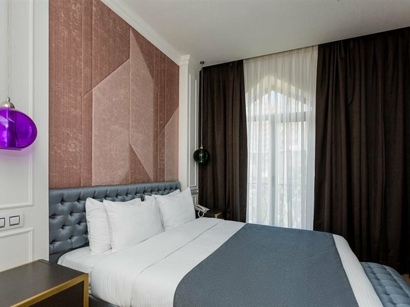 Фото Ivy Garden Hotel