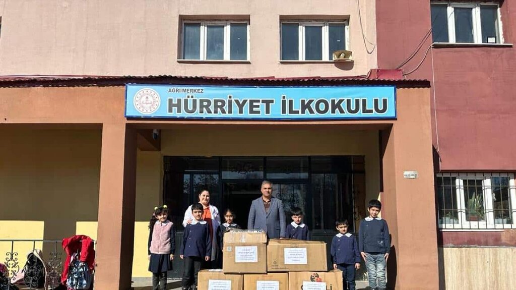 Primary school Hurriyet Primary School, Agri, photo