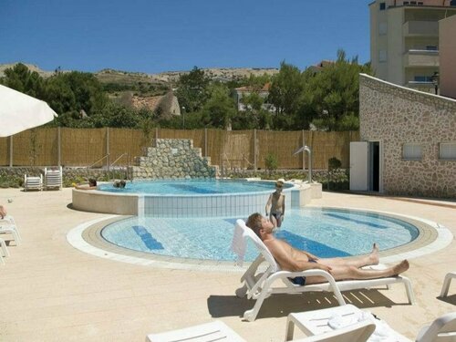 Внешний вид отеля Family Hotel Pagus в Паге, фото 5