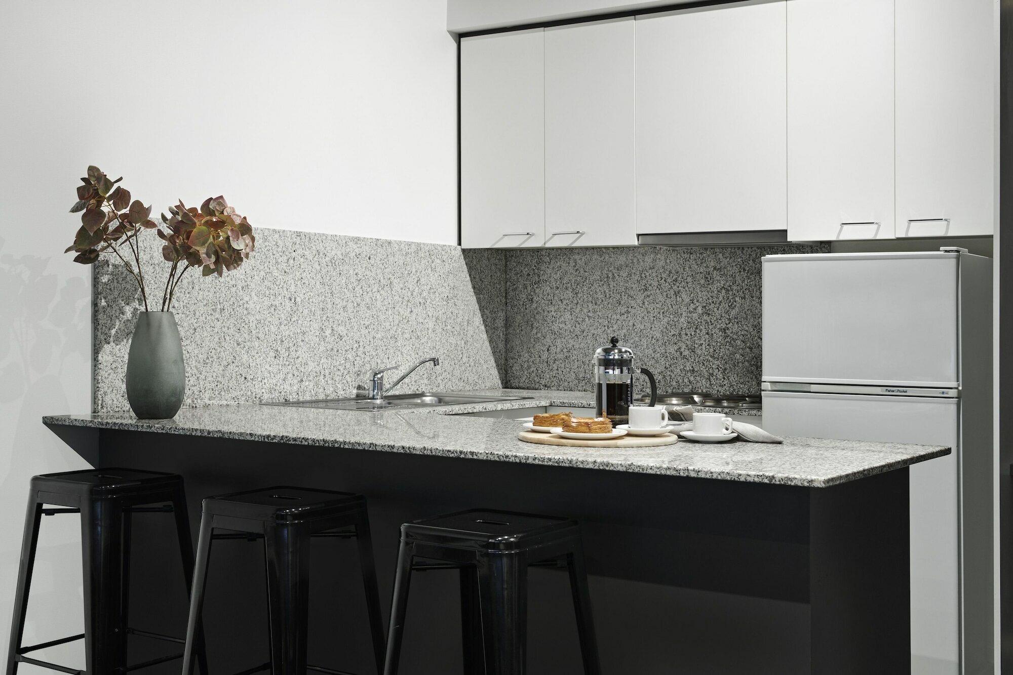 Фото Flinders Street Apartments