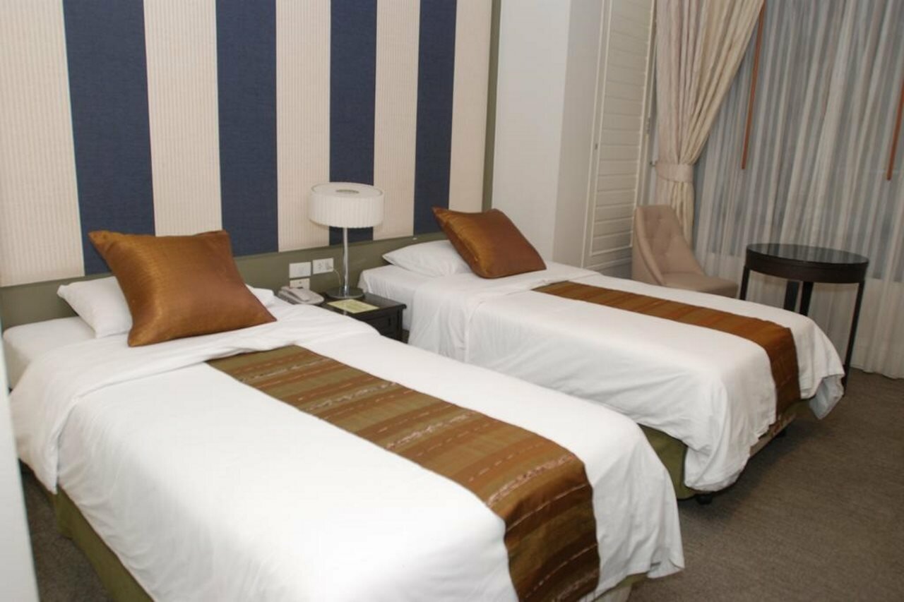 Фото Aphrodite Inn Bangkok