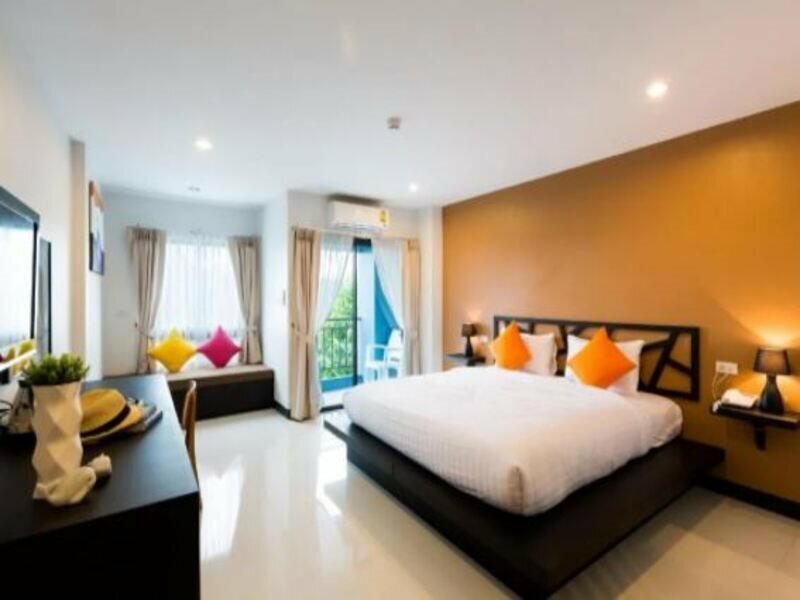 Фото Sleep Whale Hotel