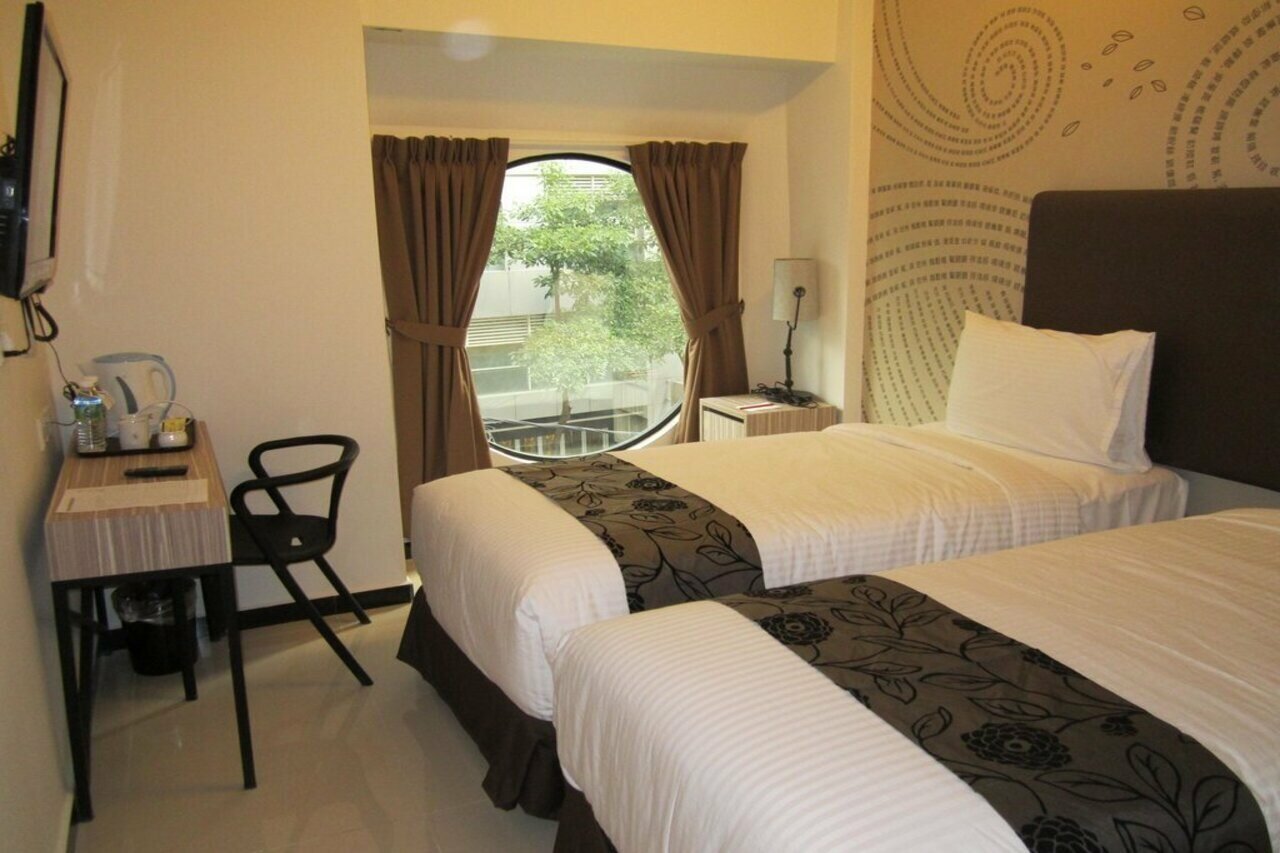 Фото отеля 3