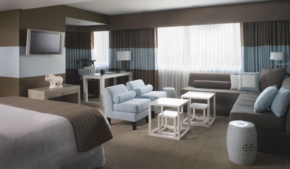 Фото Luxe Sunset Boulevard Hotel