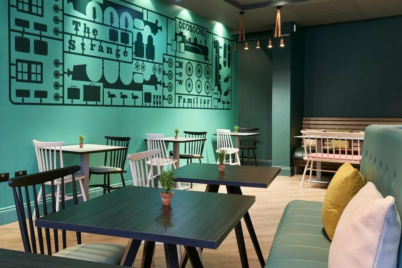 Фото Leonardo Hotel Manchester Central - Formerly Jurys Inn