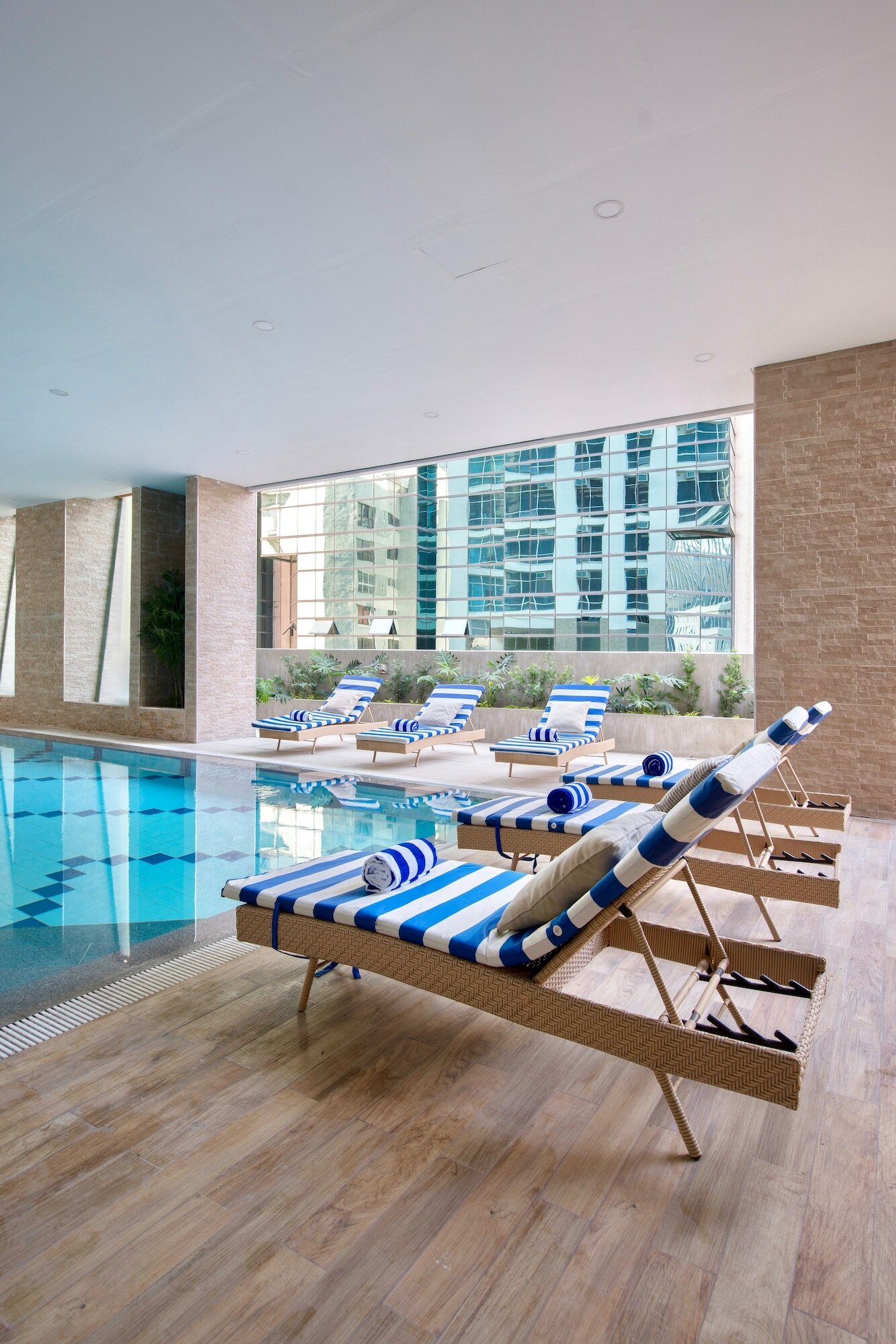 Фото 12496022896