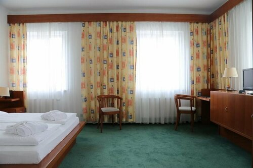 Гостиница Popelka Hotel в Праге