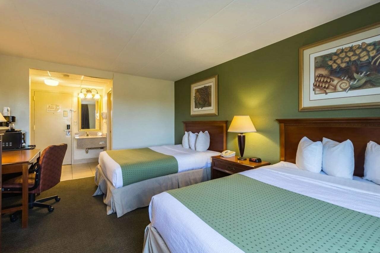 Фото отеля 2