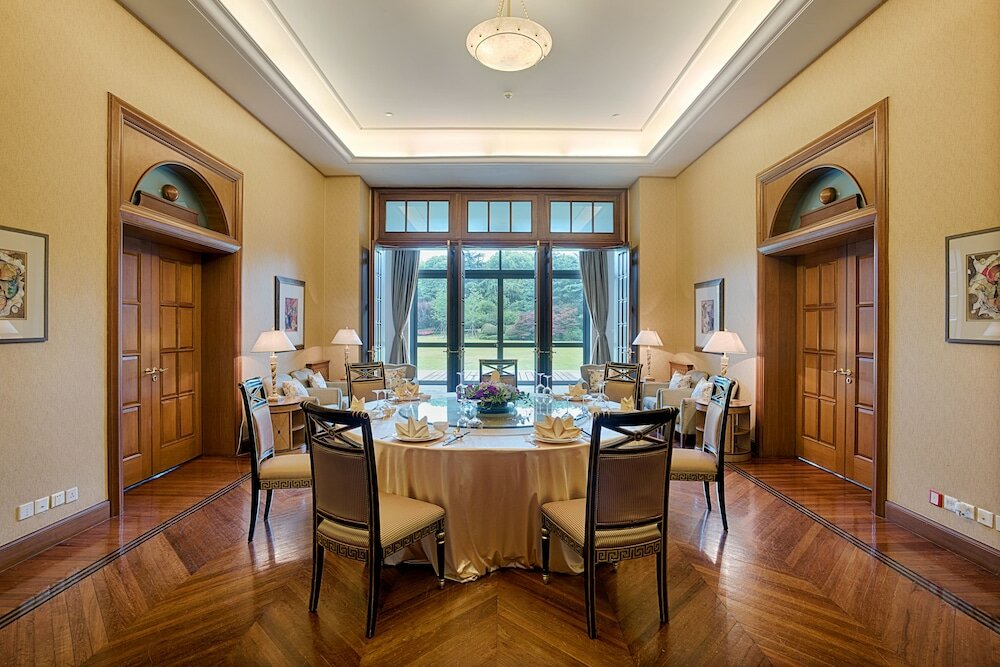 Фото Hongqiao State Guest Hotel Shanghai