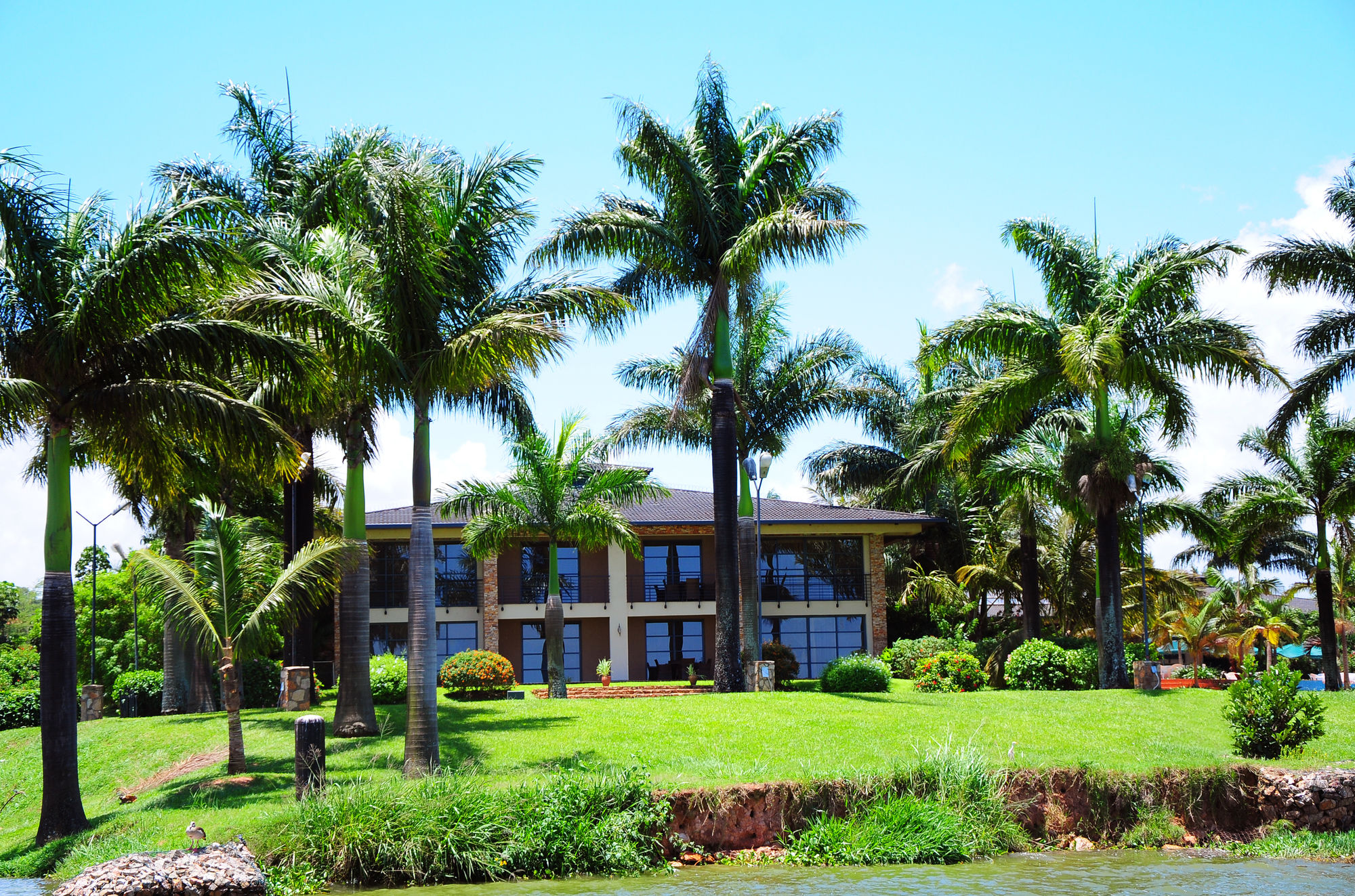 Фото Munyonyo Commonwealth Resort