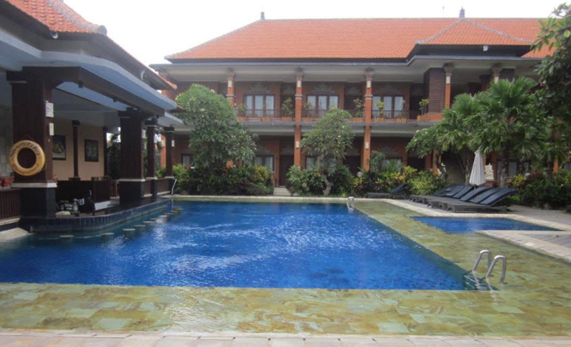 Фото Swastika Bungalows