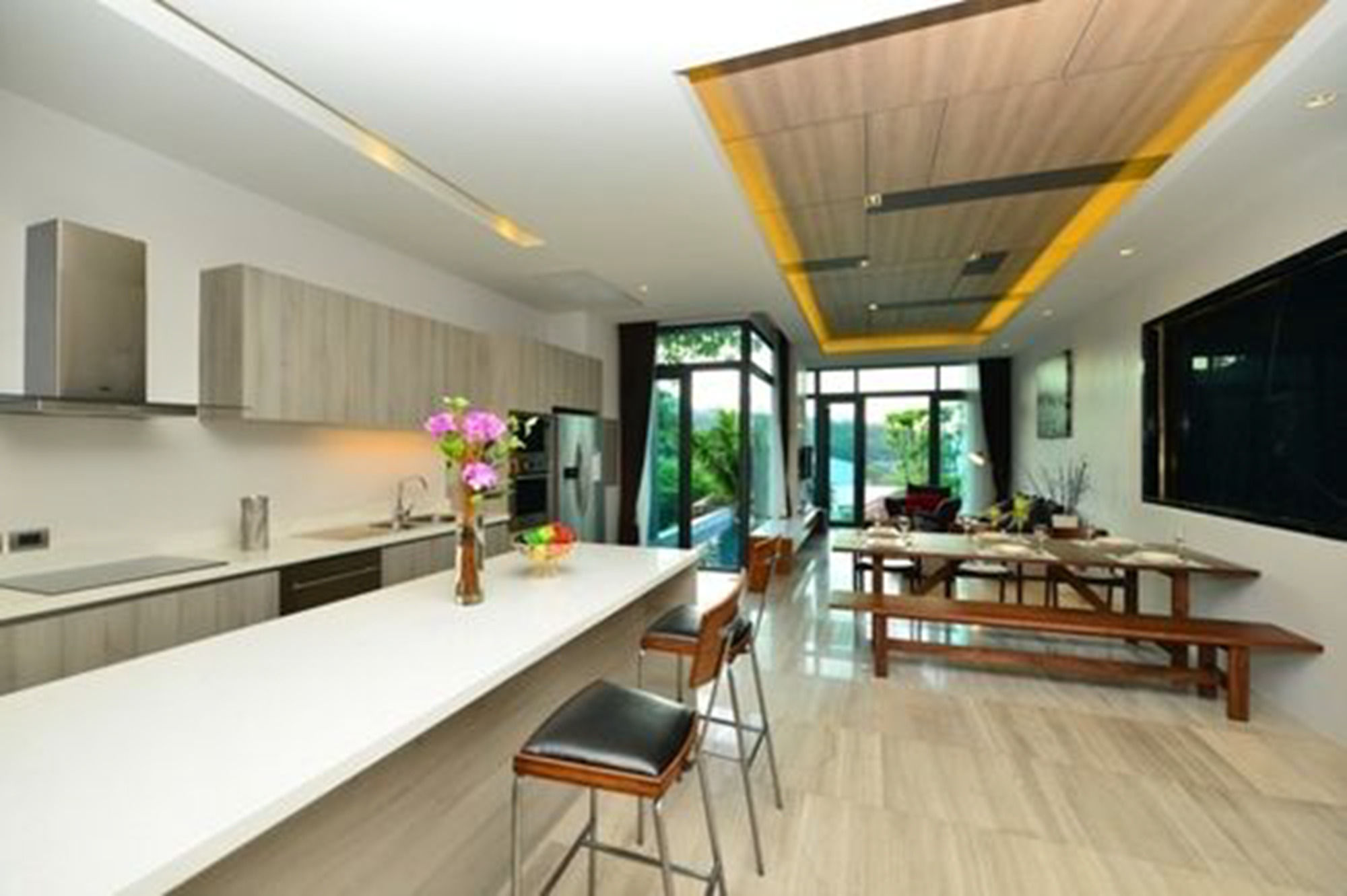 Фото Bukit Pool Villas