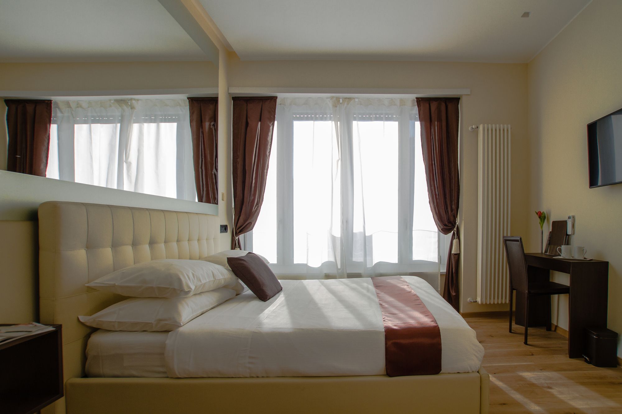 Фото Aiello Rooms - San Babila