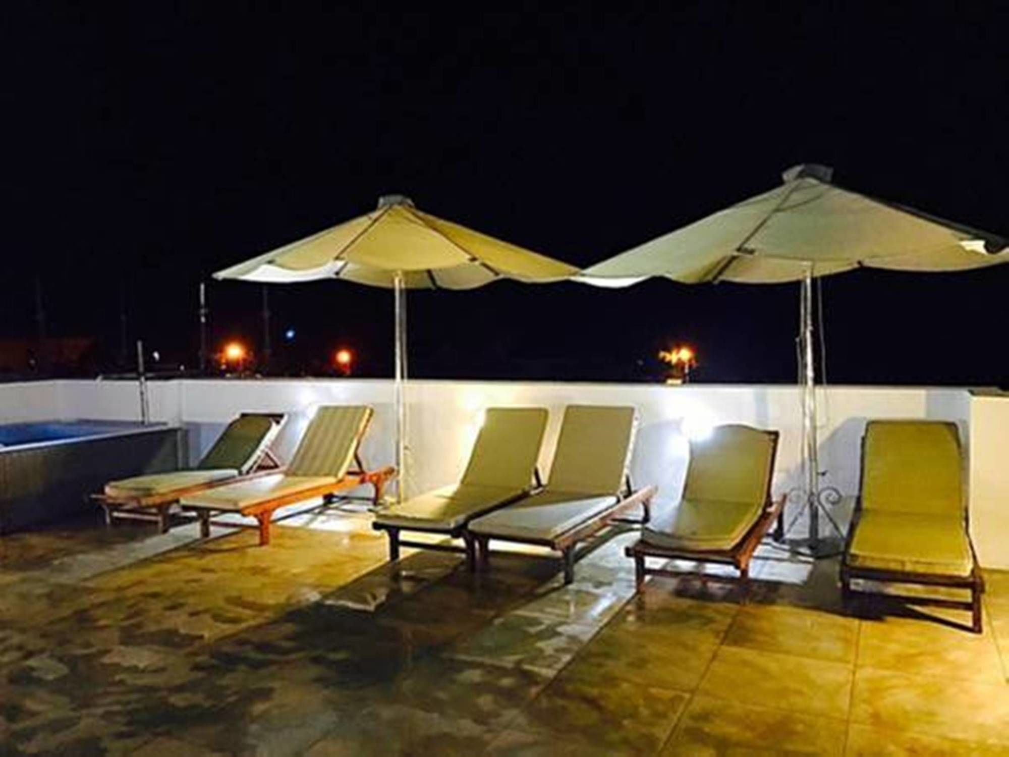 Фото Sugar Reef West Coast