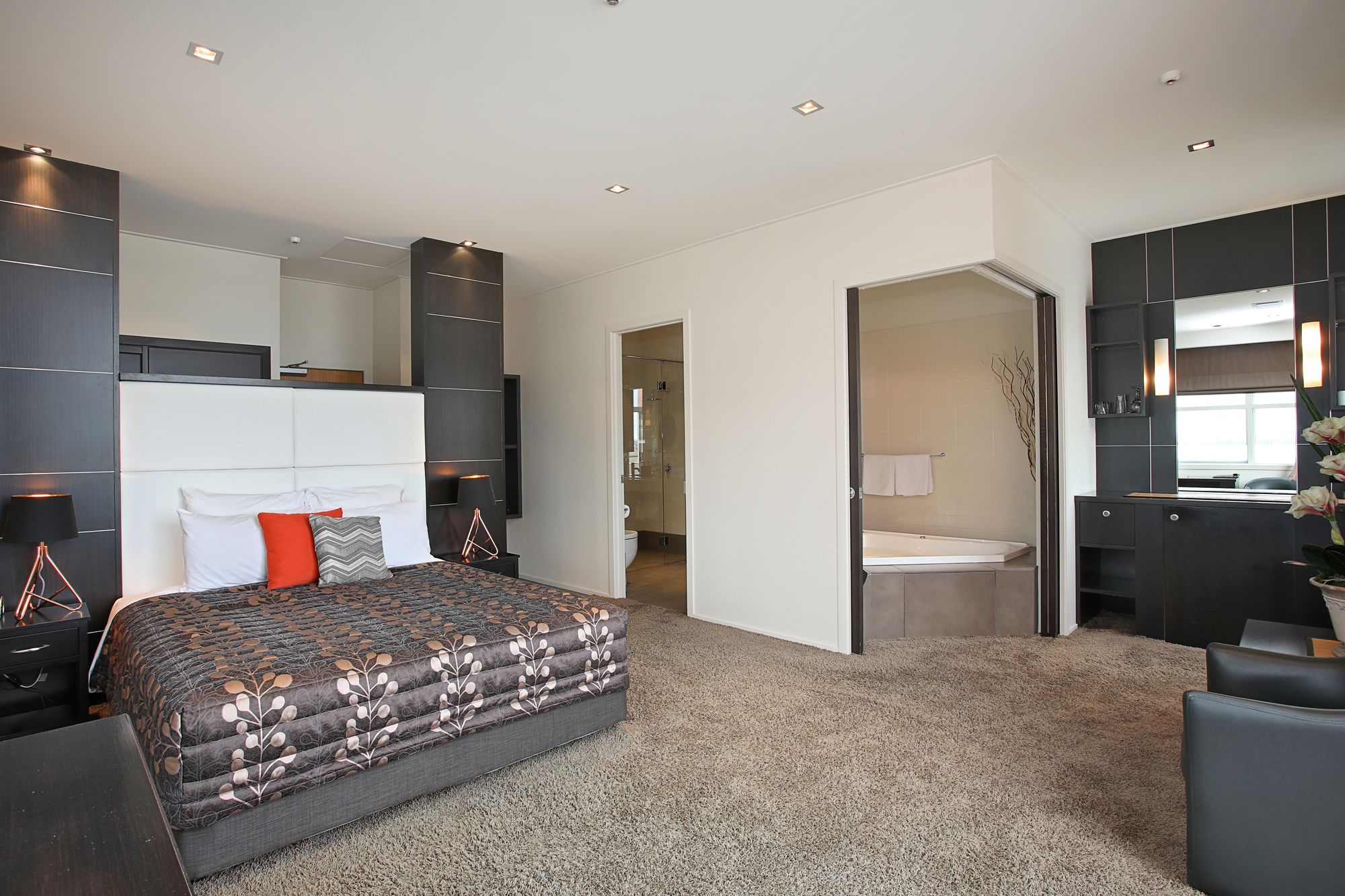 Фото Kelvin Hotel