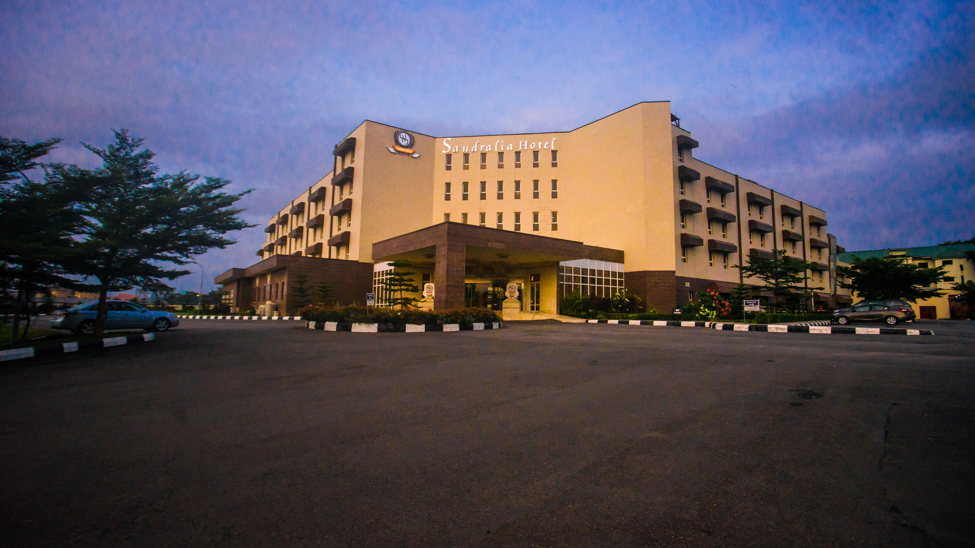 Фото Sandralia Hotel