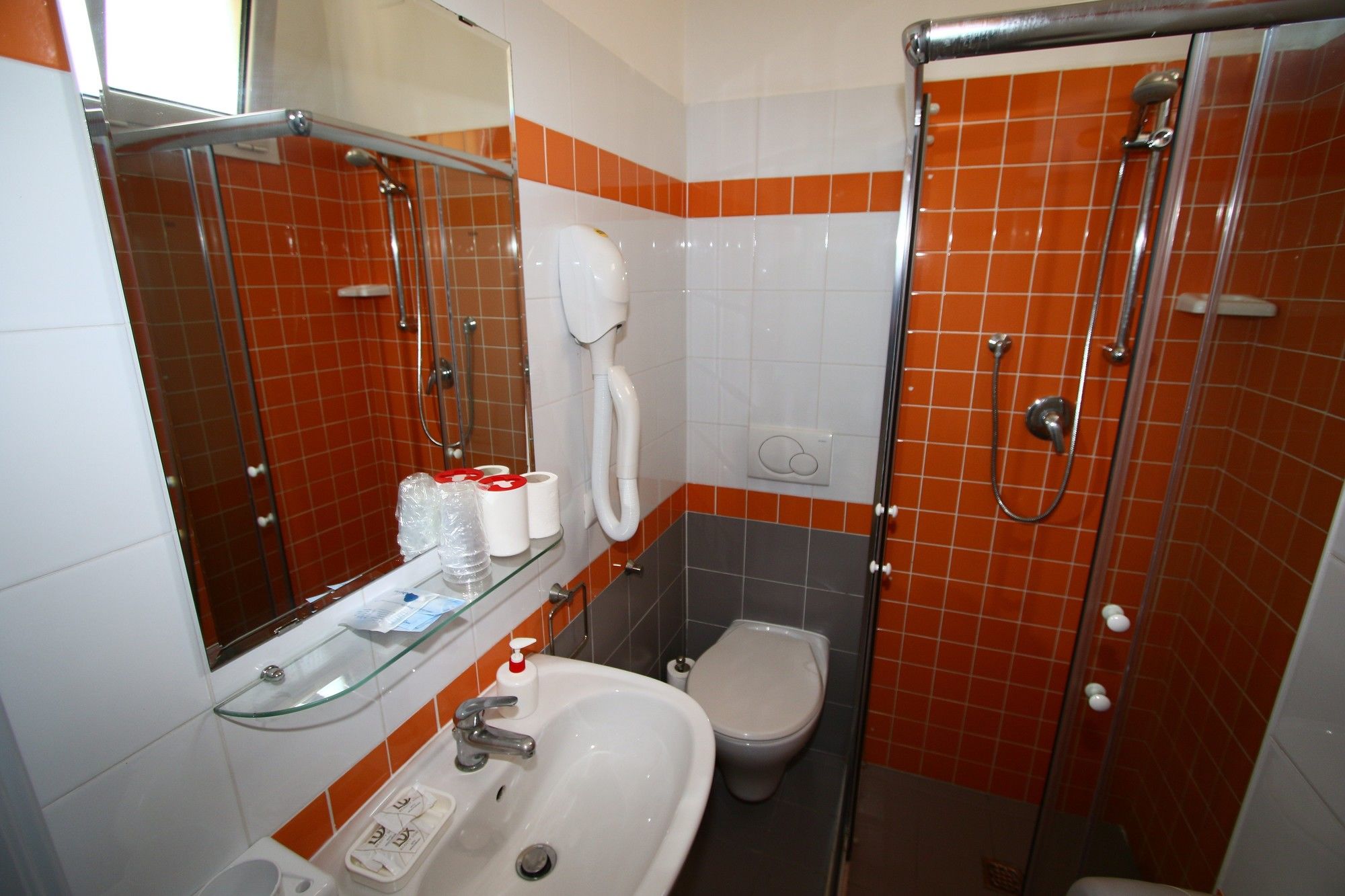 Фото Lanna Austria