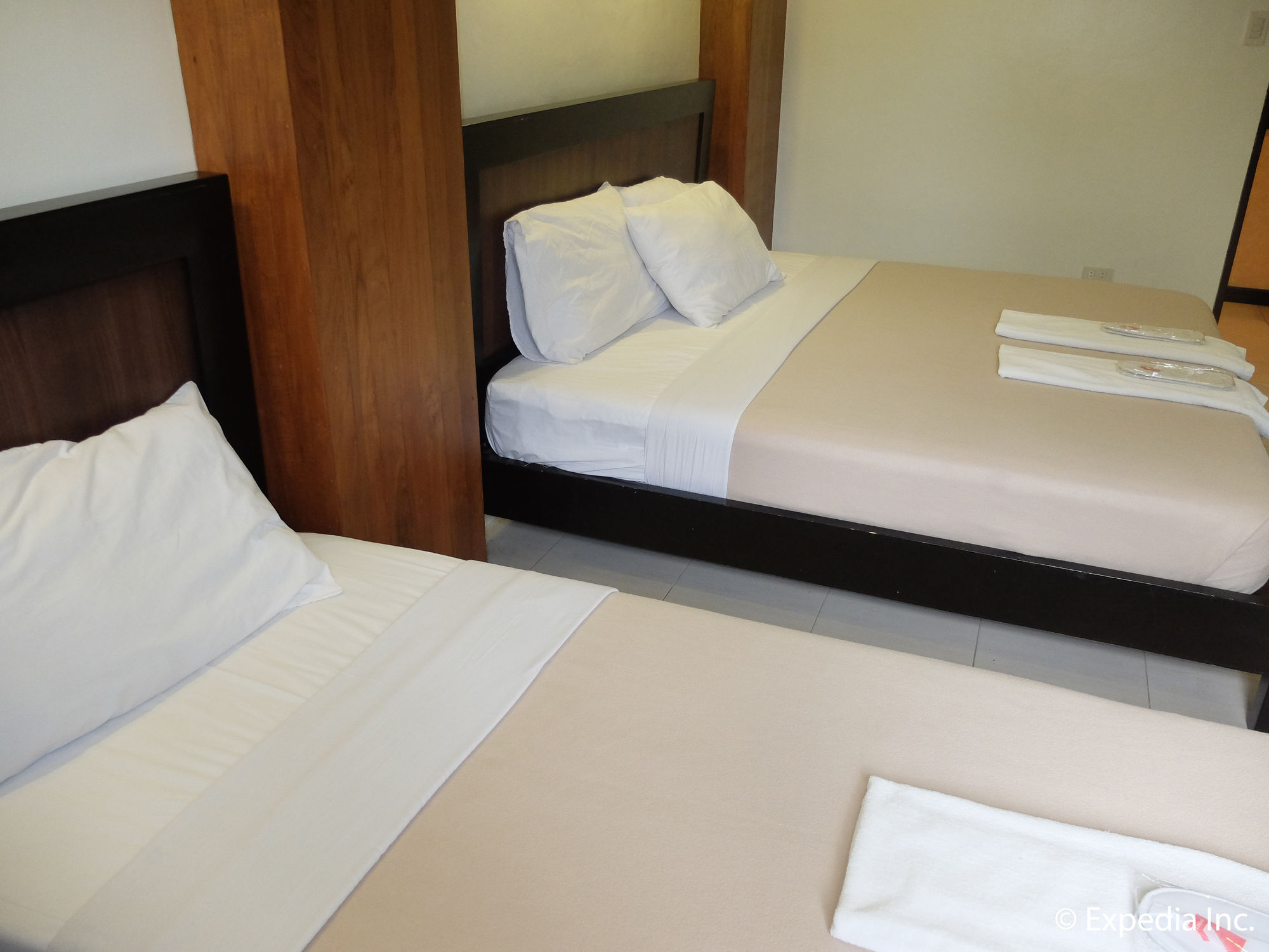 Фото Imerex Plaza Hotel