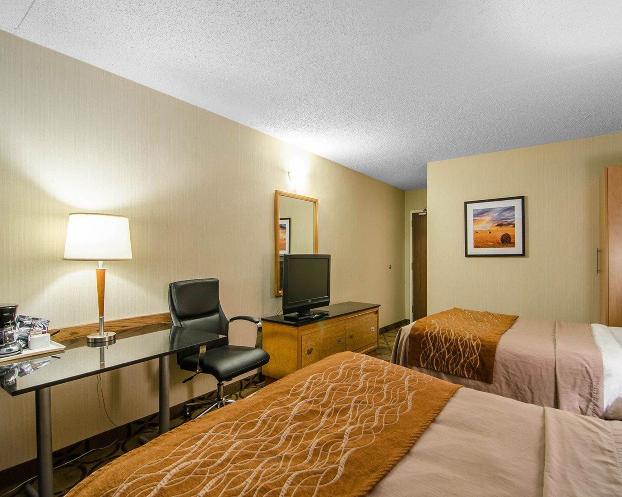 Фото Comfort Inn Regina