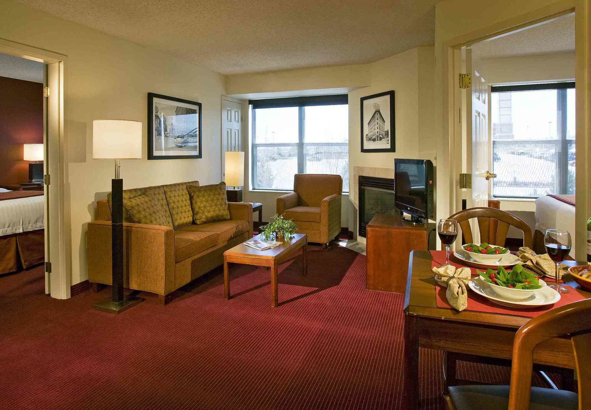 Фото Residence Inn by Marriott Denver Park Meadows