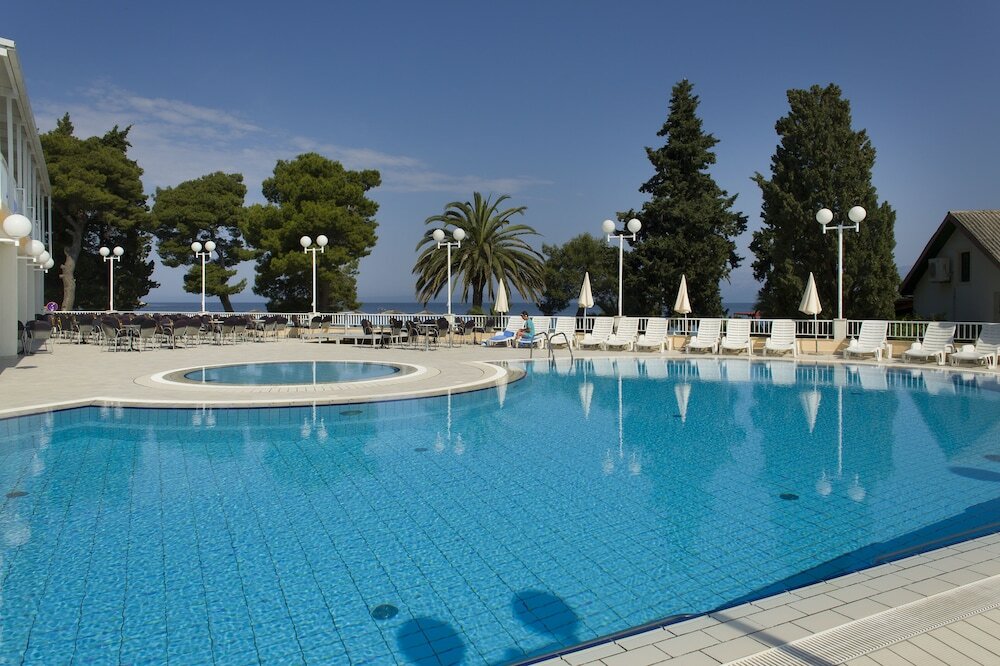 Фото Adriatiq Hotel Faraon Trpanj