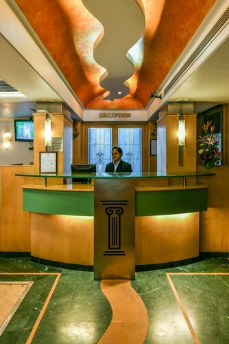 Внешний вид отеля The International by Tunga в Мумбаях, фото 2