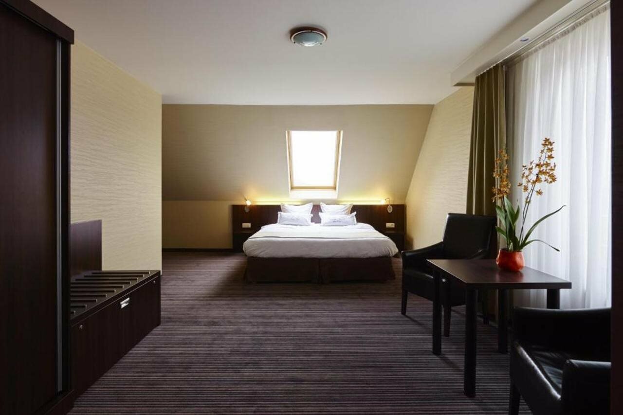 Фото Europe Hotel