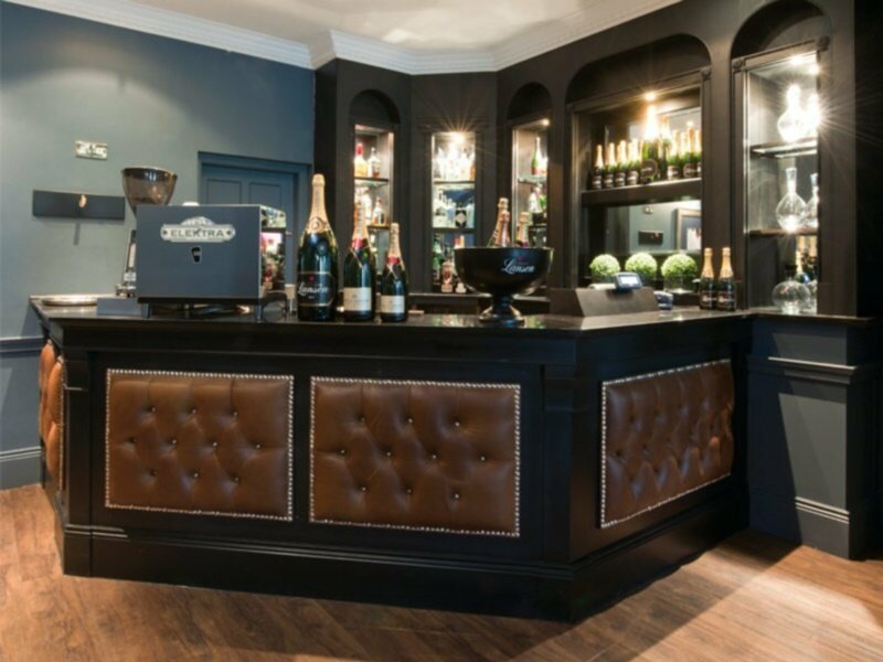 Фото Kimpton Charlotte Square Hotel