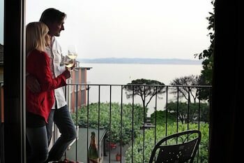 Фото Hotel Mavino