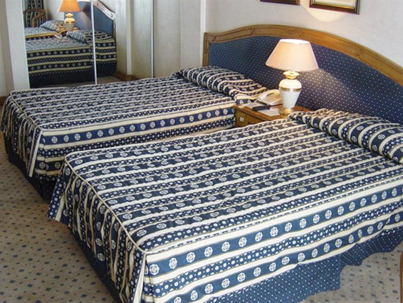 Фото Om Kolthoom Hotel & Tower