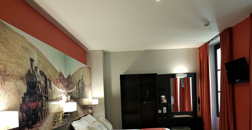 Фото Hôtel Victoria Lyon Perrache Confluence