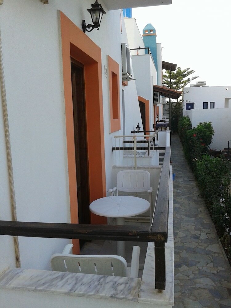 Фото Апарт-Отель Creta Mar-Gio Apts