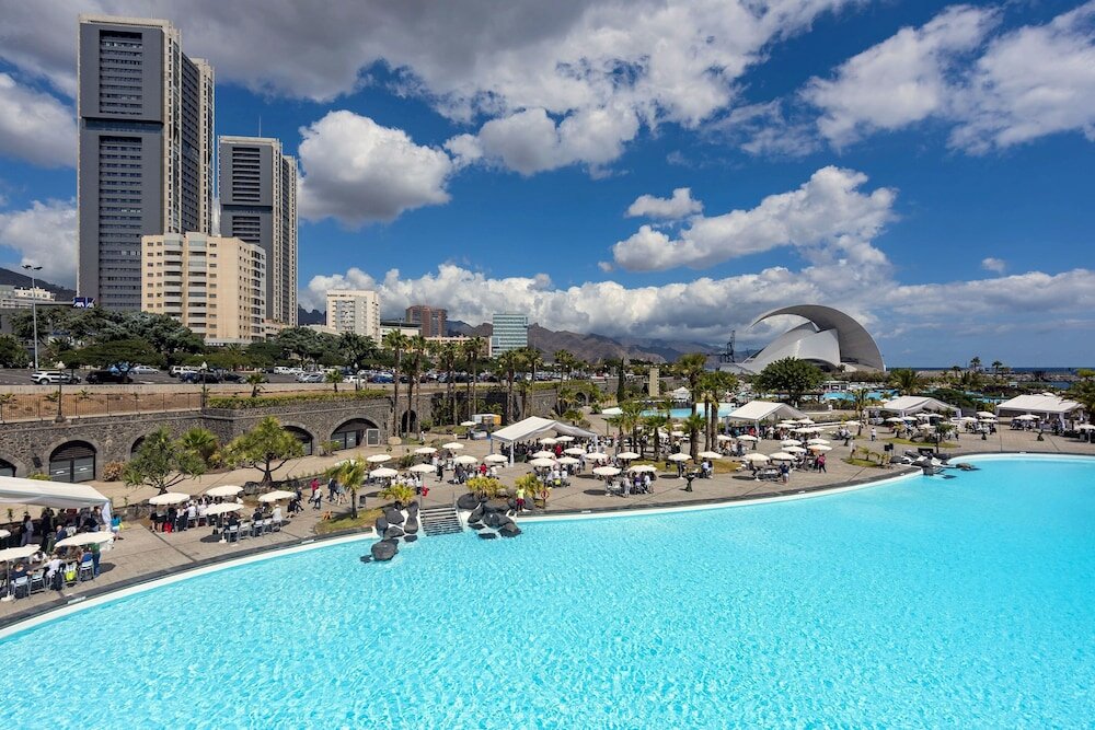 Фото Hotel Adonis Pelinor