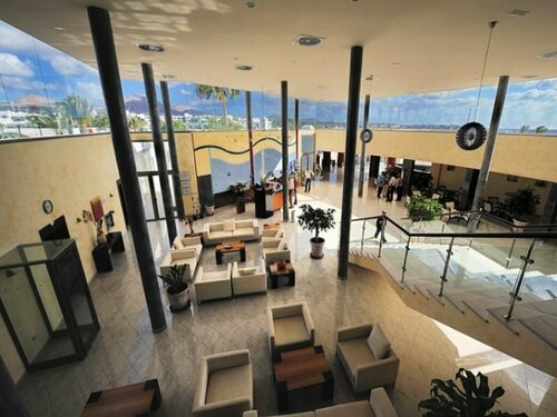 Внешний вид отеля Hotel Las Costas в Тиасе, фото 3