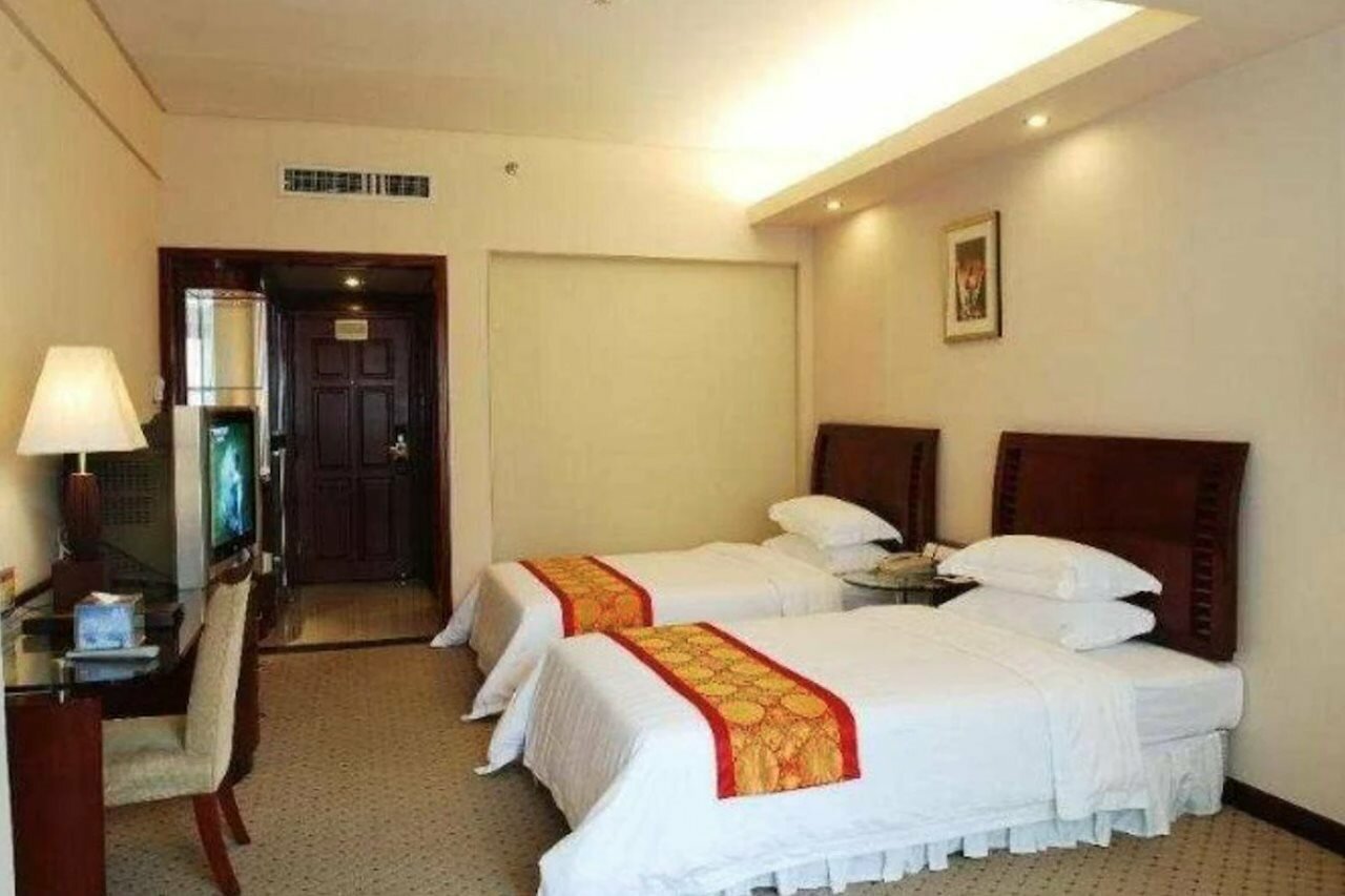 Фото Hongfeng Hotel Shenzhen