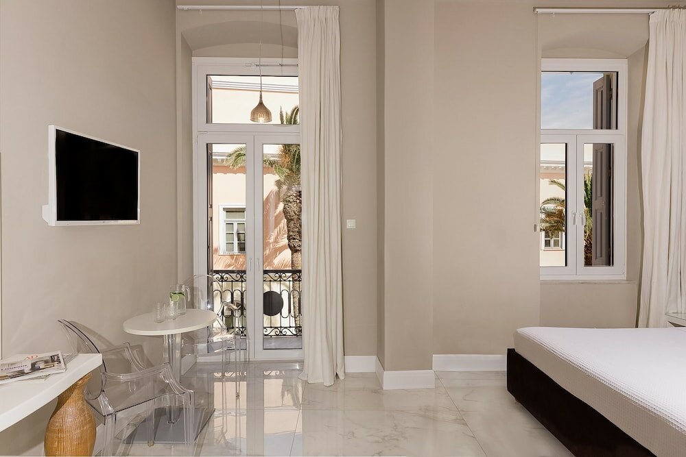 Фото 5 Hermoupolis Concept Sites