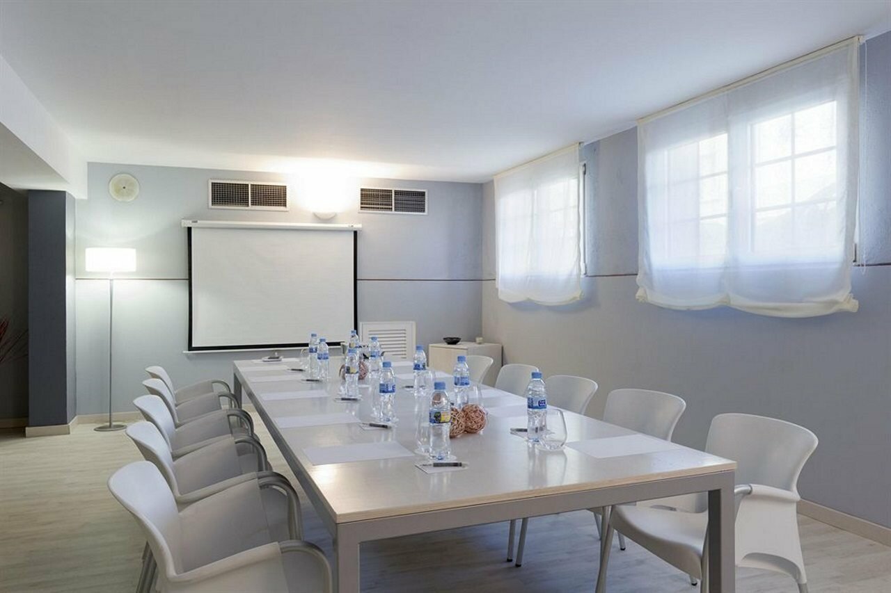 Фото Hotel Menorca Patricia