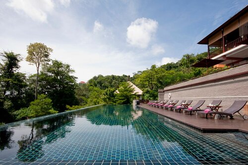 Гостиница Villa Zolitude Resort & SPA в Чалонге