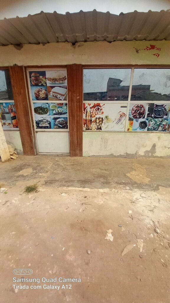 Cafe Restaurante, Loanda, photo
