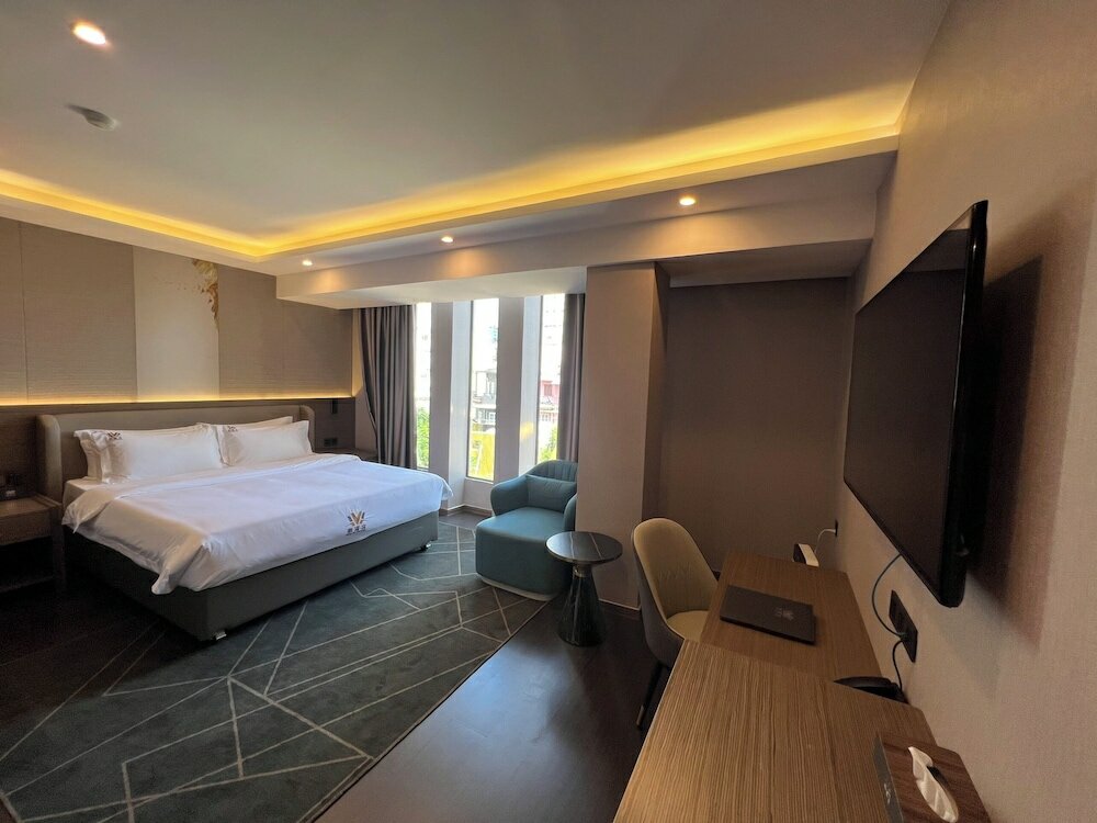 Фото Wah Fu Hotel