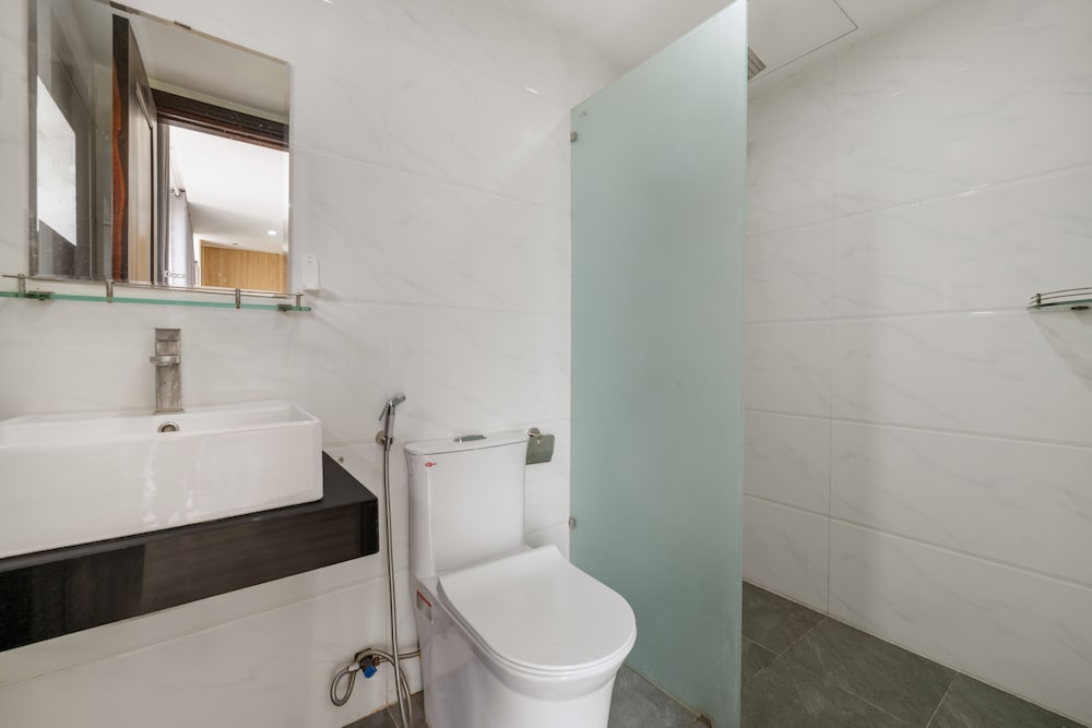 Фото Rose Sea Hotel & Apartment