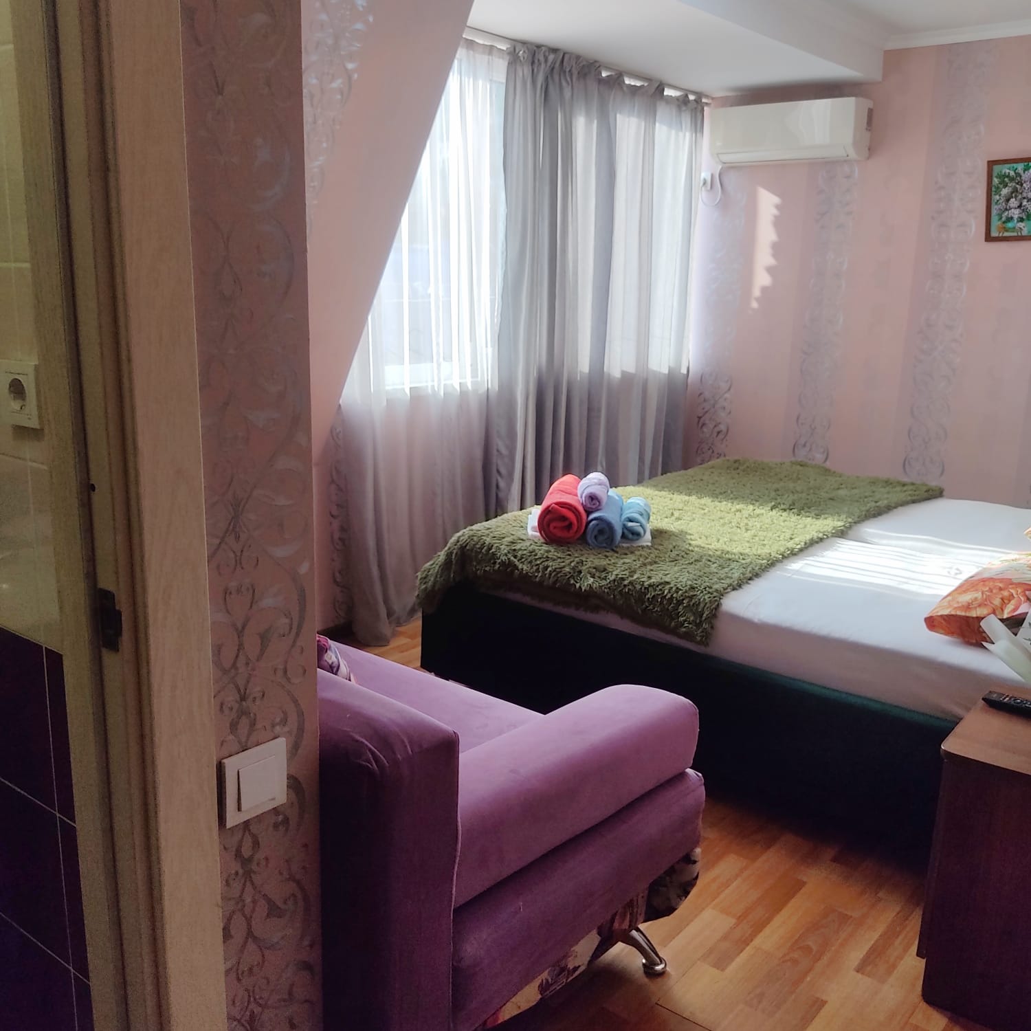 Фото Милана