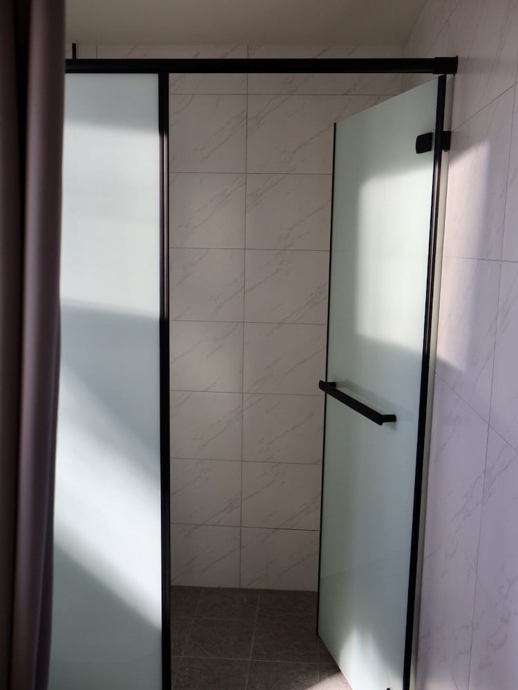 Фото Ocean Tale Inn